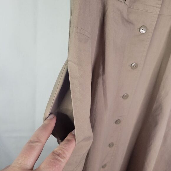 Peter Nygard Sleeveless Tan Button-Up Dress - Picture 9 of 15
